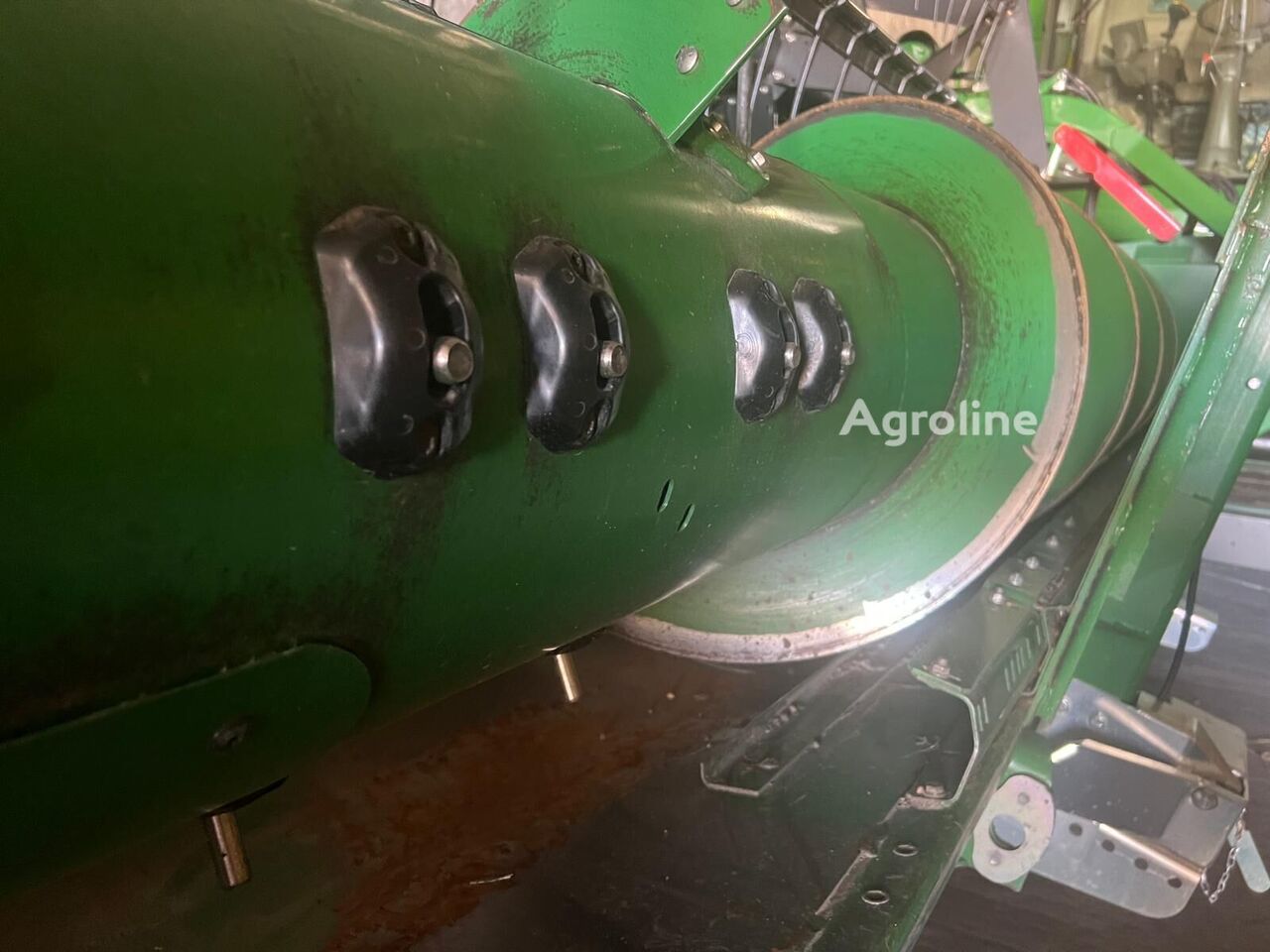 2011 John Deere T550 Harvester - Grain for sale — view 5