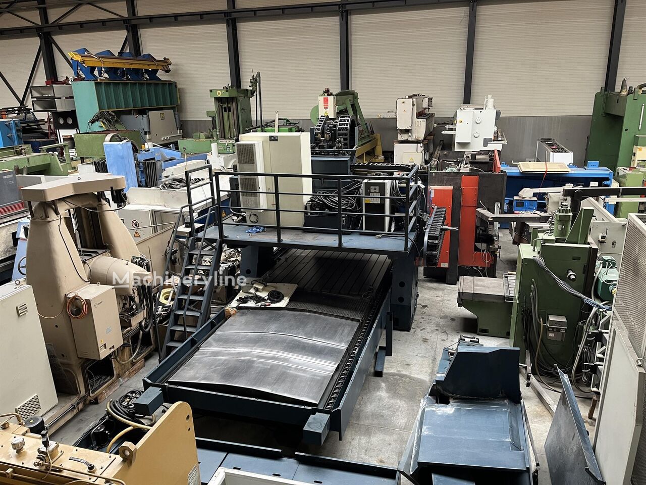 Johnford DMC-4100LH Milling Machine for sale — view 2