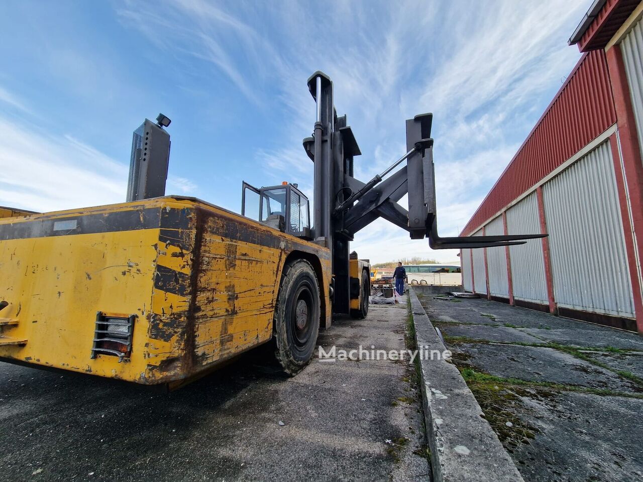 2000 Jumbo J SH 100 16 40 Sideloader for sale — view 5