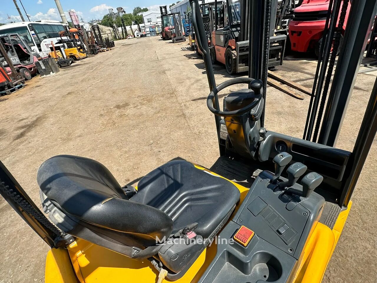 Jungheinrich EFG 115 Three-Wheel Forklift for sale — view 4
