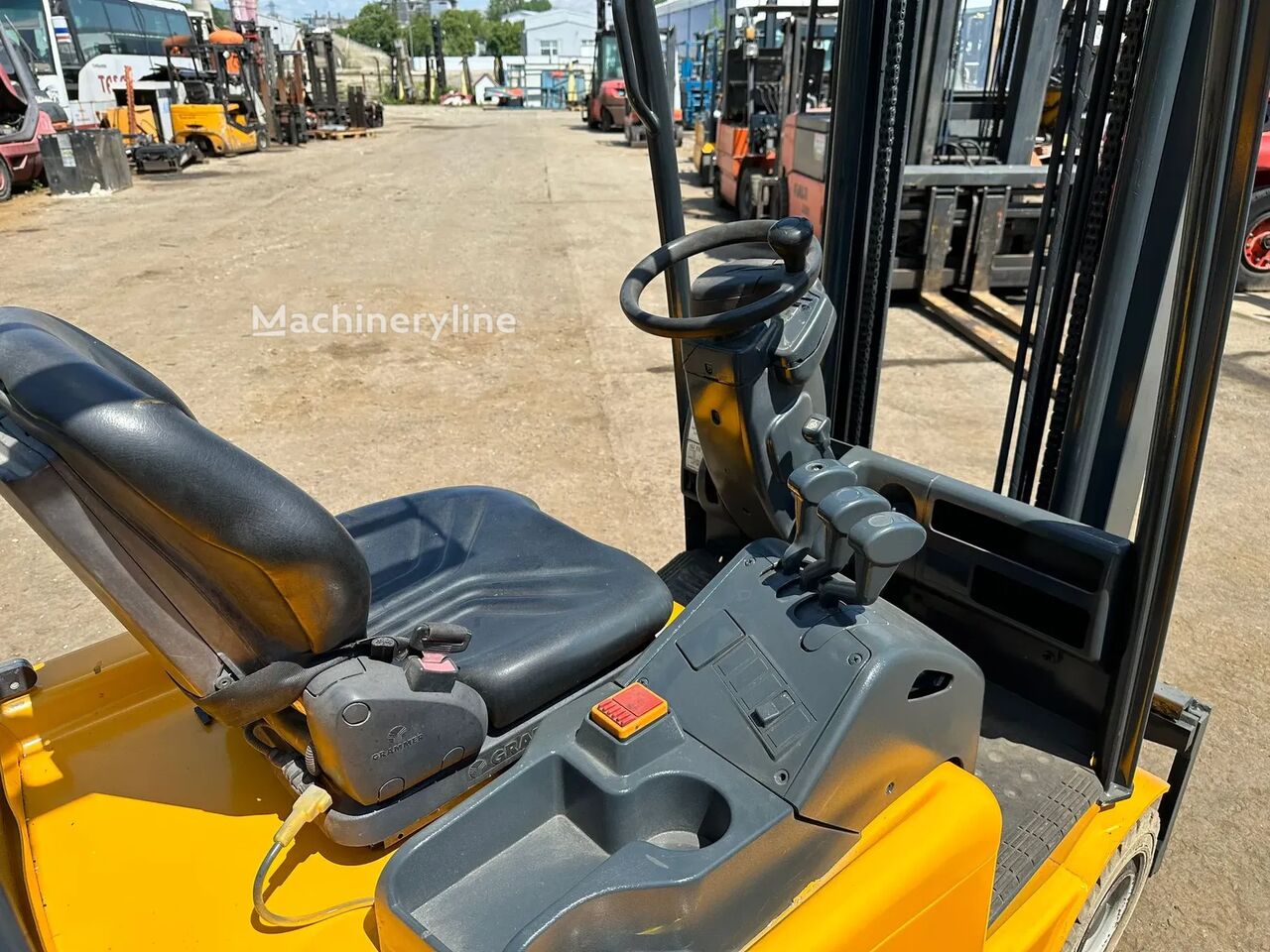 Jungheinrich EFG 115 Three-Wheel Forklift for sale — view 5
