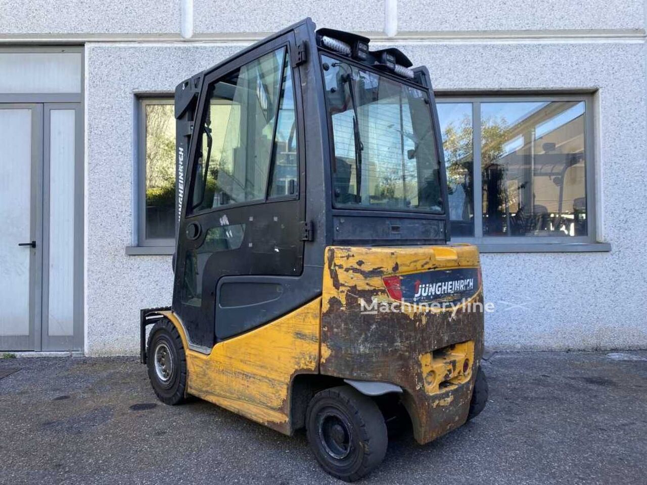 Jungheinrich EFG 425K Electric Forklift for sale — view 2