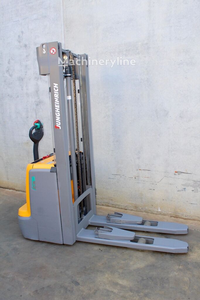 2018 Jungheinrich EJC 212 320 ZT Pallet Truck for sale — view 4