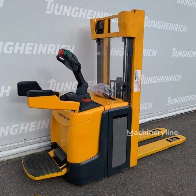 2014 Jungheinrich ERC 214Z 4300 Pallet Truck for sale — view 2