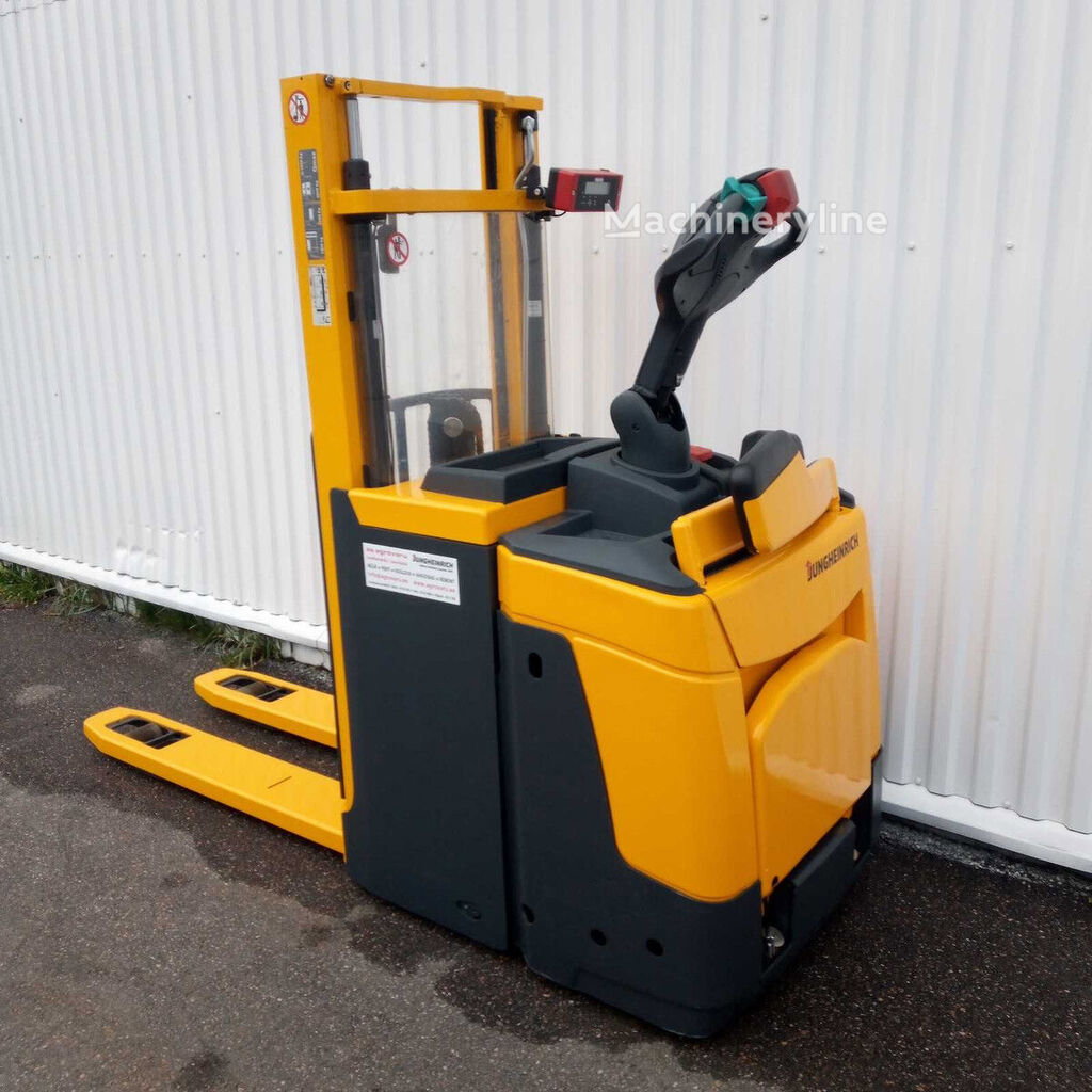 2015 Jungheinrich ERD 220 2500 Z Pallet Truck for sale — view 3