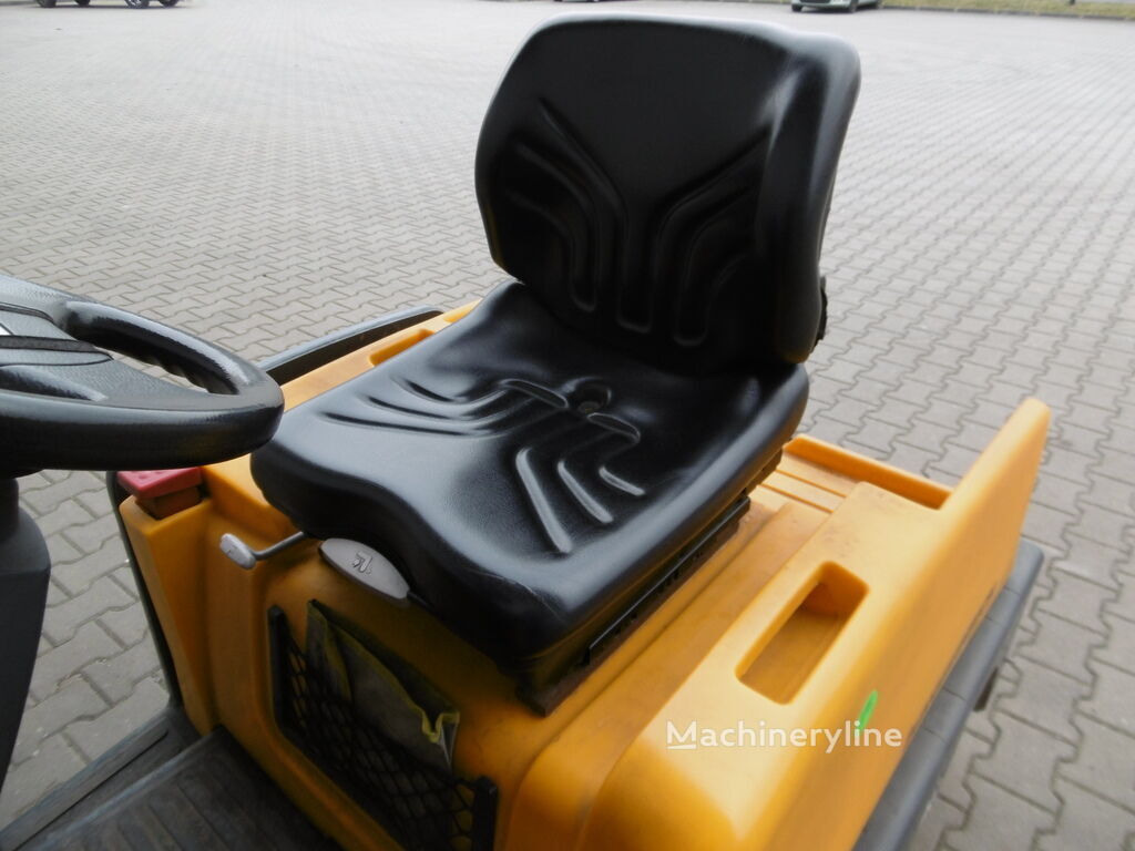 Jungheinrich EZS 570 Tow Tractor for sale — view 4