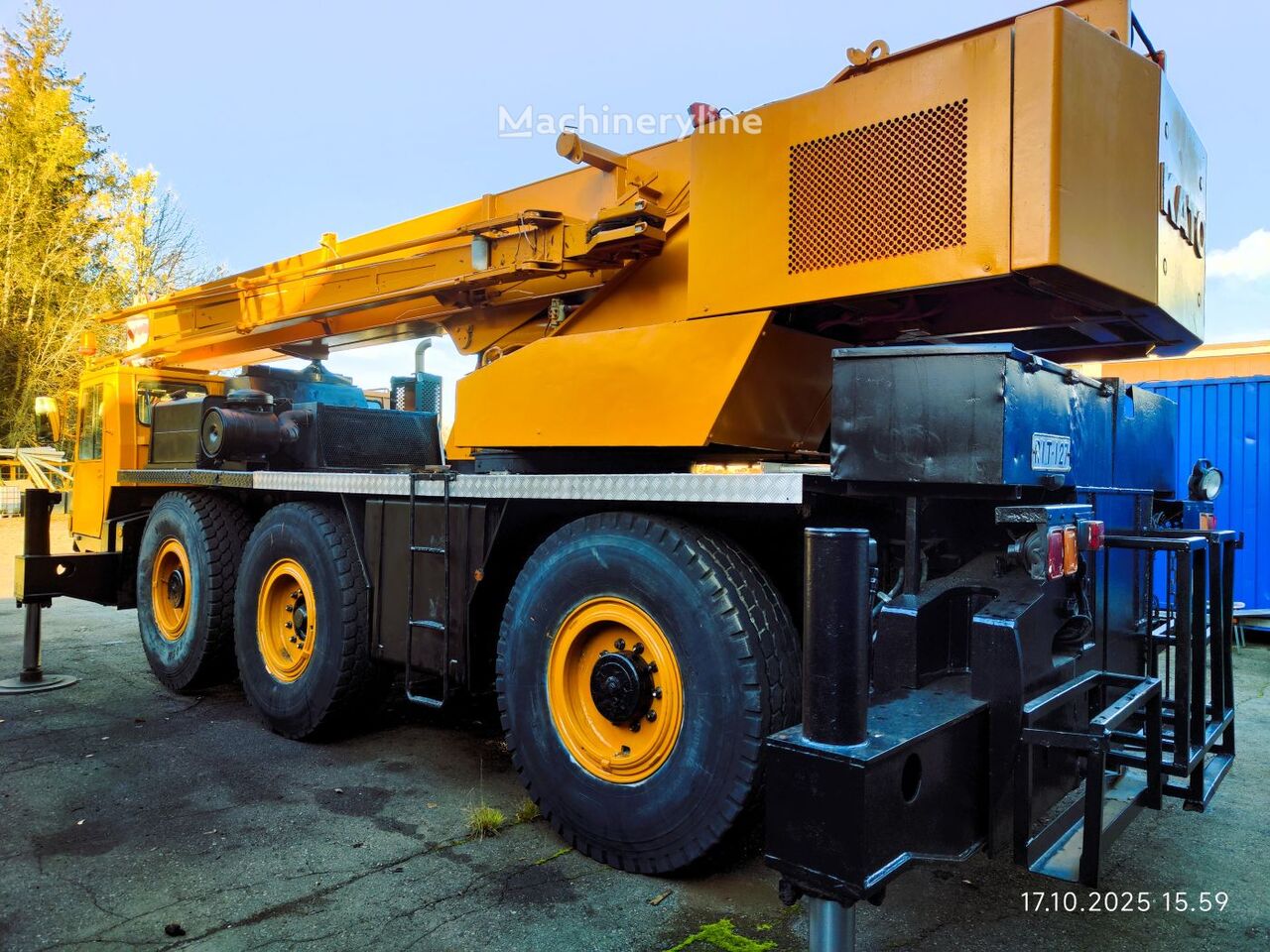 1990 Kato KA 400 E All Terrain Crane for sale — view 3