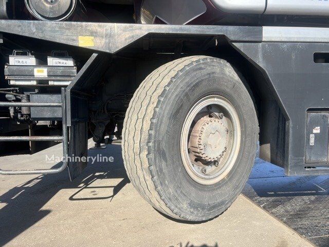2016 Kato Rough Terrain All Terrain Crane for sale — view 3