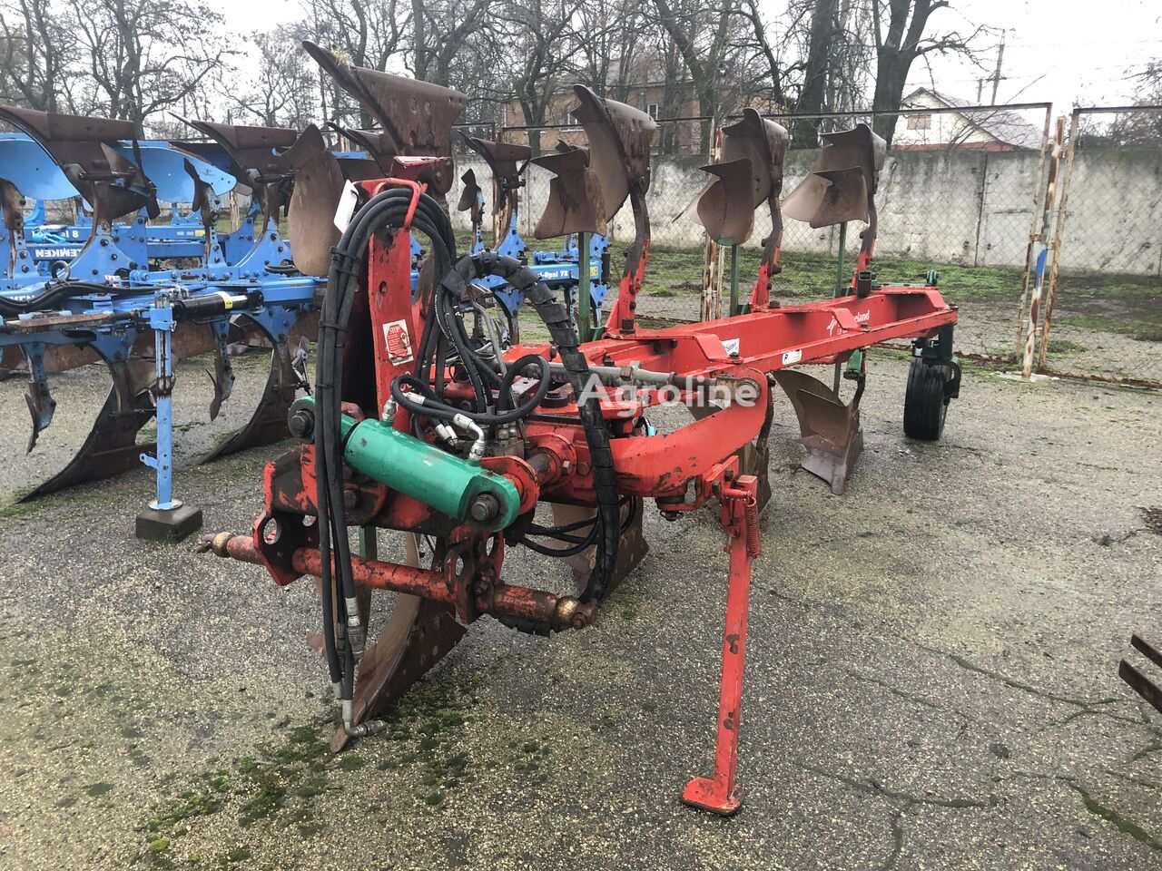 Kverneland LB 100 Tillage - Plough for sale — view 2