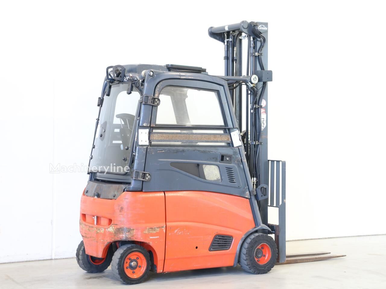 2011 Linde E18PH 386 Electric Forklift for sale — view 2