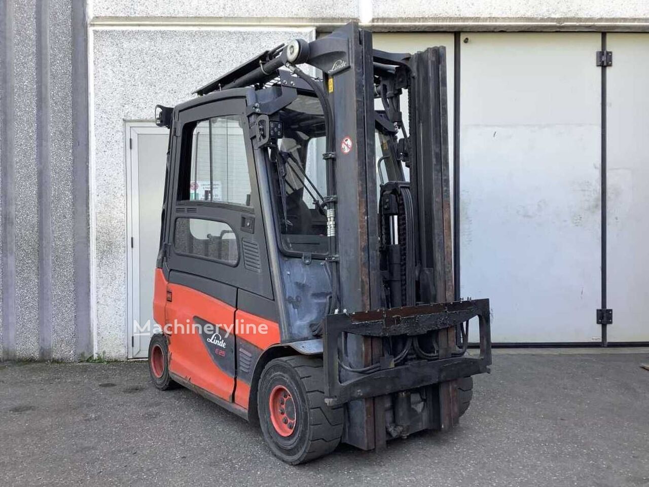 2015 Linde E25L 01 Electric Forklift for sale — view 4
