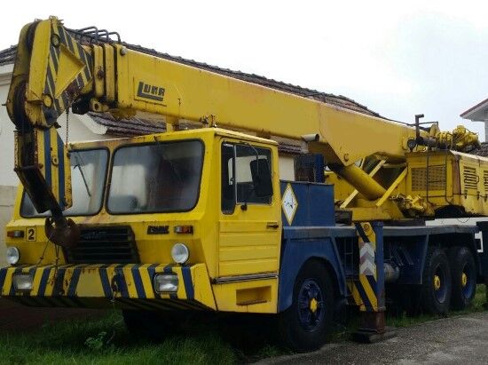 1980 Luna GT 25 28 All Terrain Crane for sale