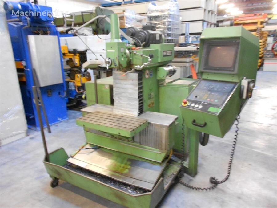 Maho X 500 - Y 400 - Z 300MM Milling Machine for sale — view 2