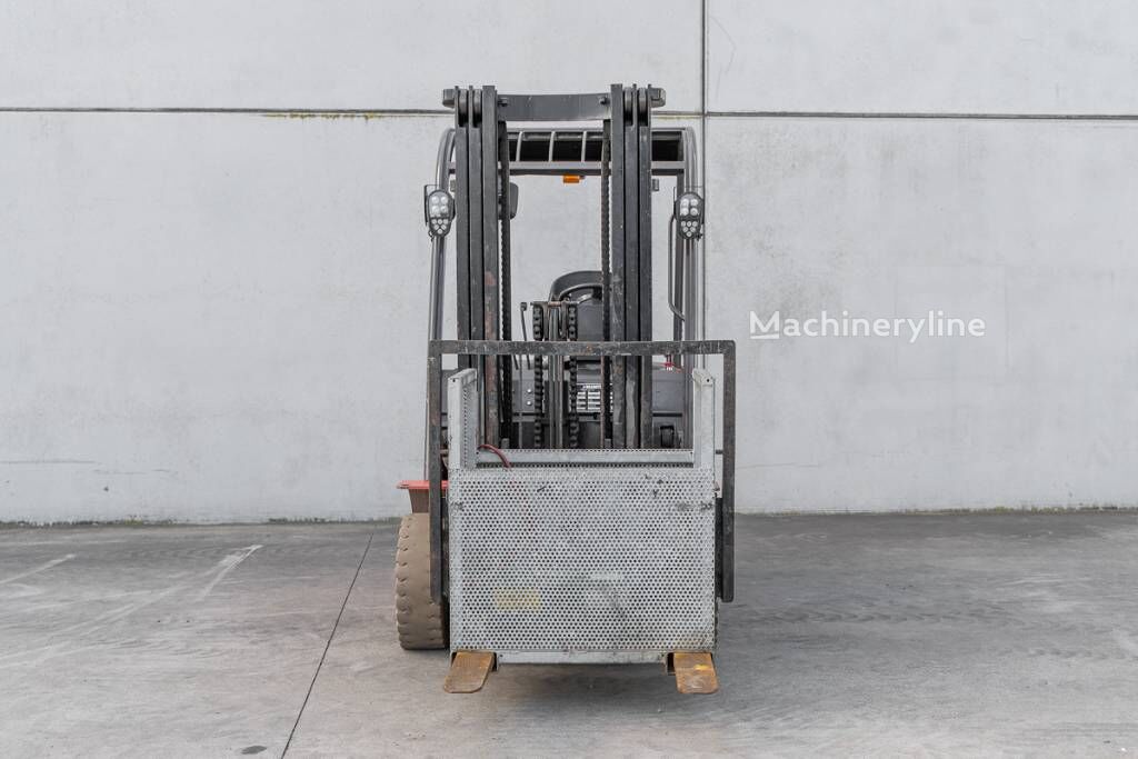 2017 Manitou ME 425 Electric Forklift for sale — view 2