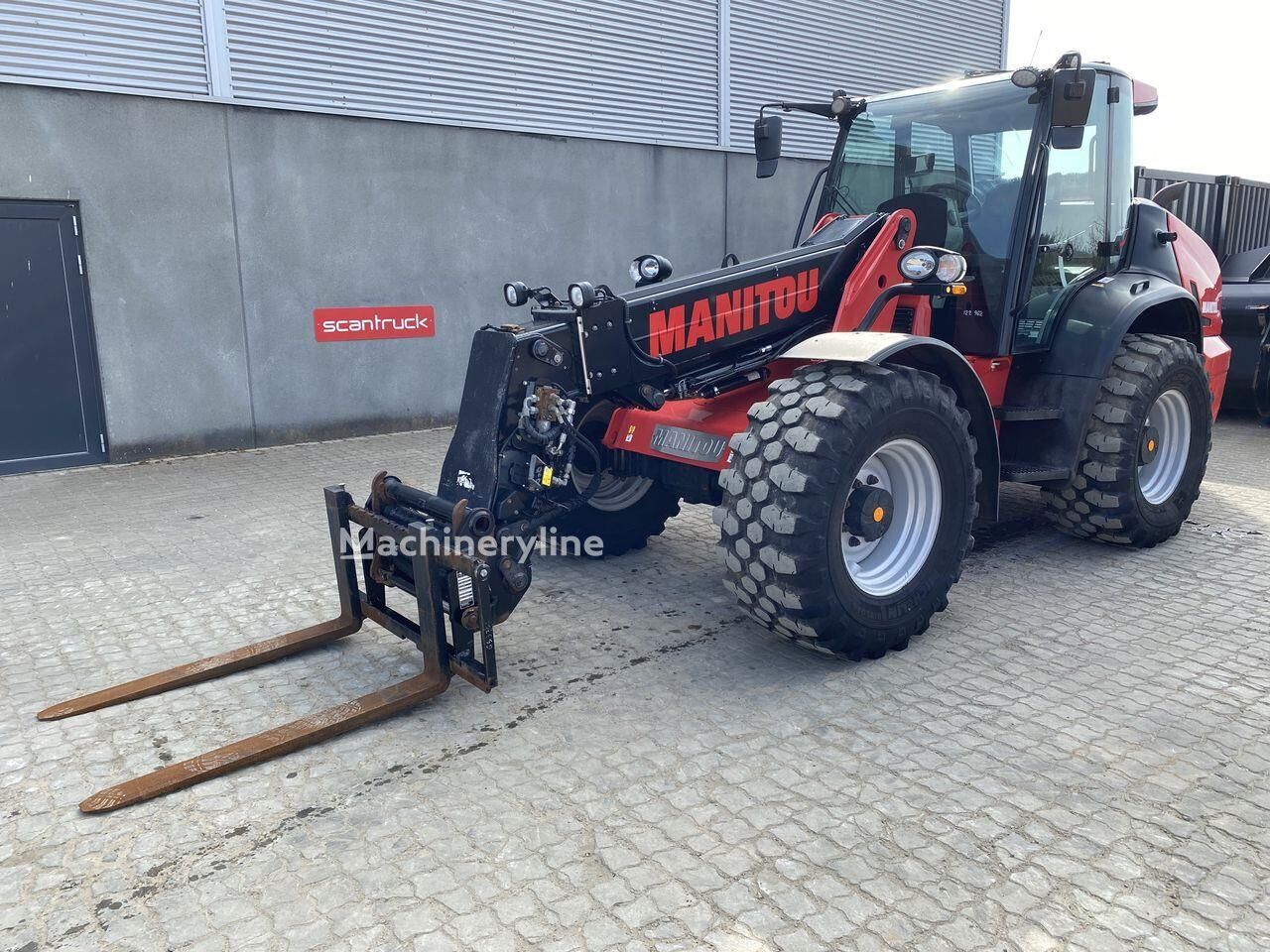 2022 Manitou MLA-T533-145V+ Telehandler for sale