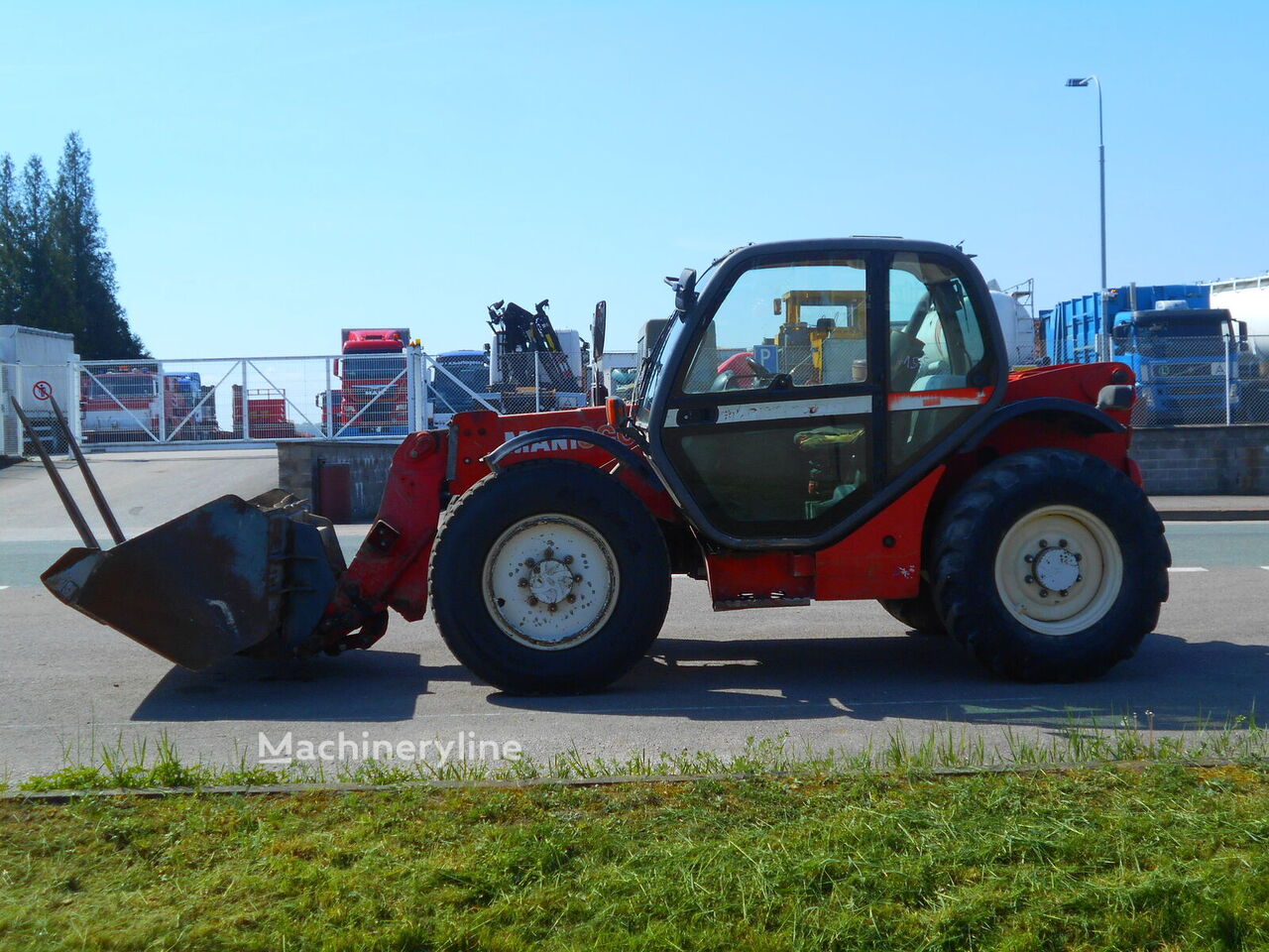 2003 Manitou MLT 730 4X4 Telehandler for sale — view 4