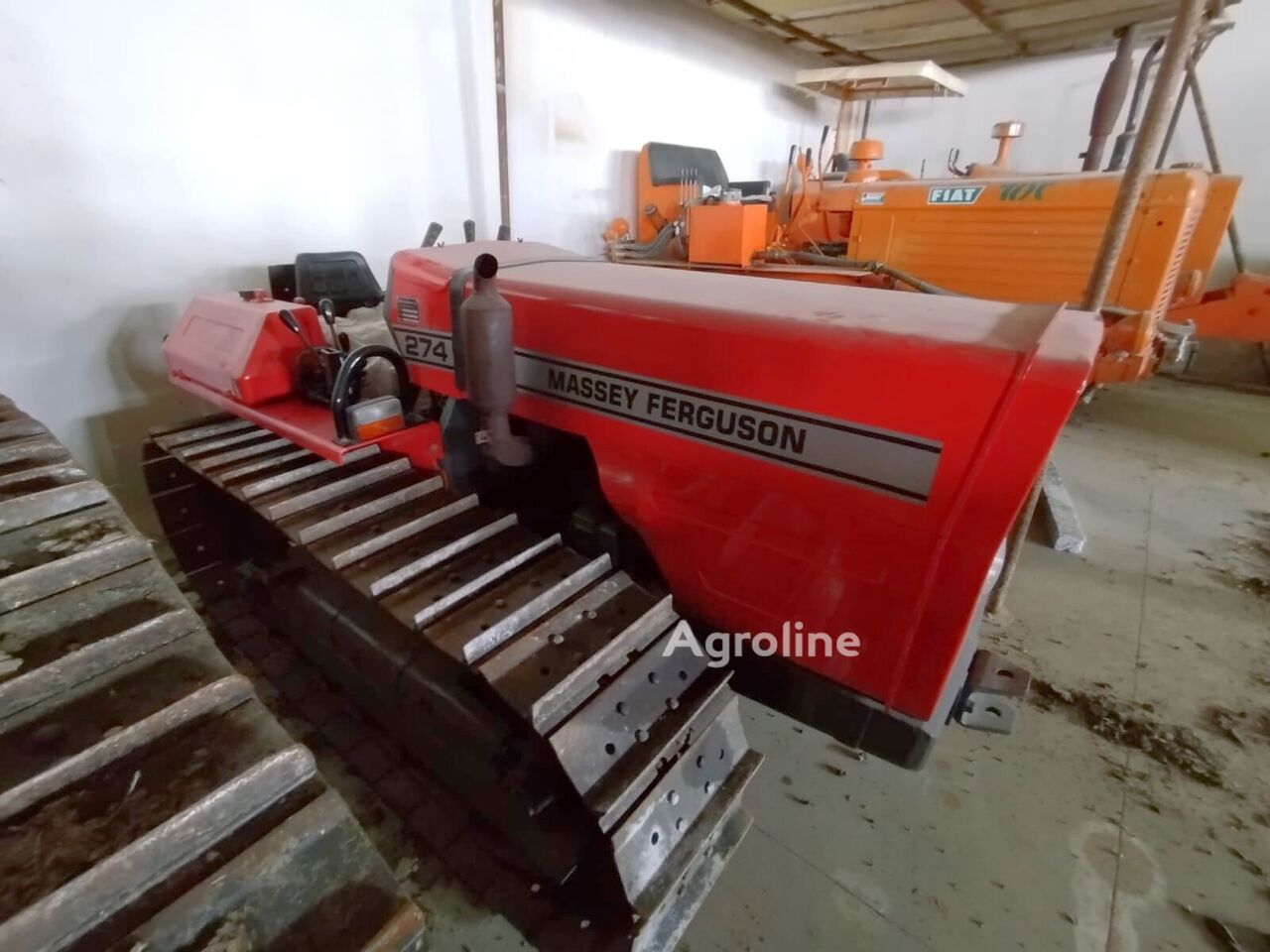 1991 Massey Ferguson 247 Tractor - Track for sale — view 3