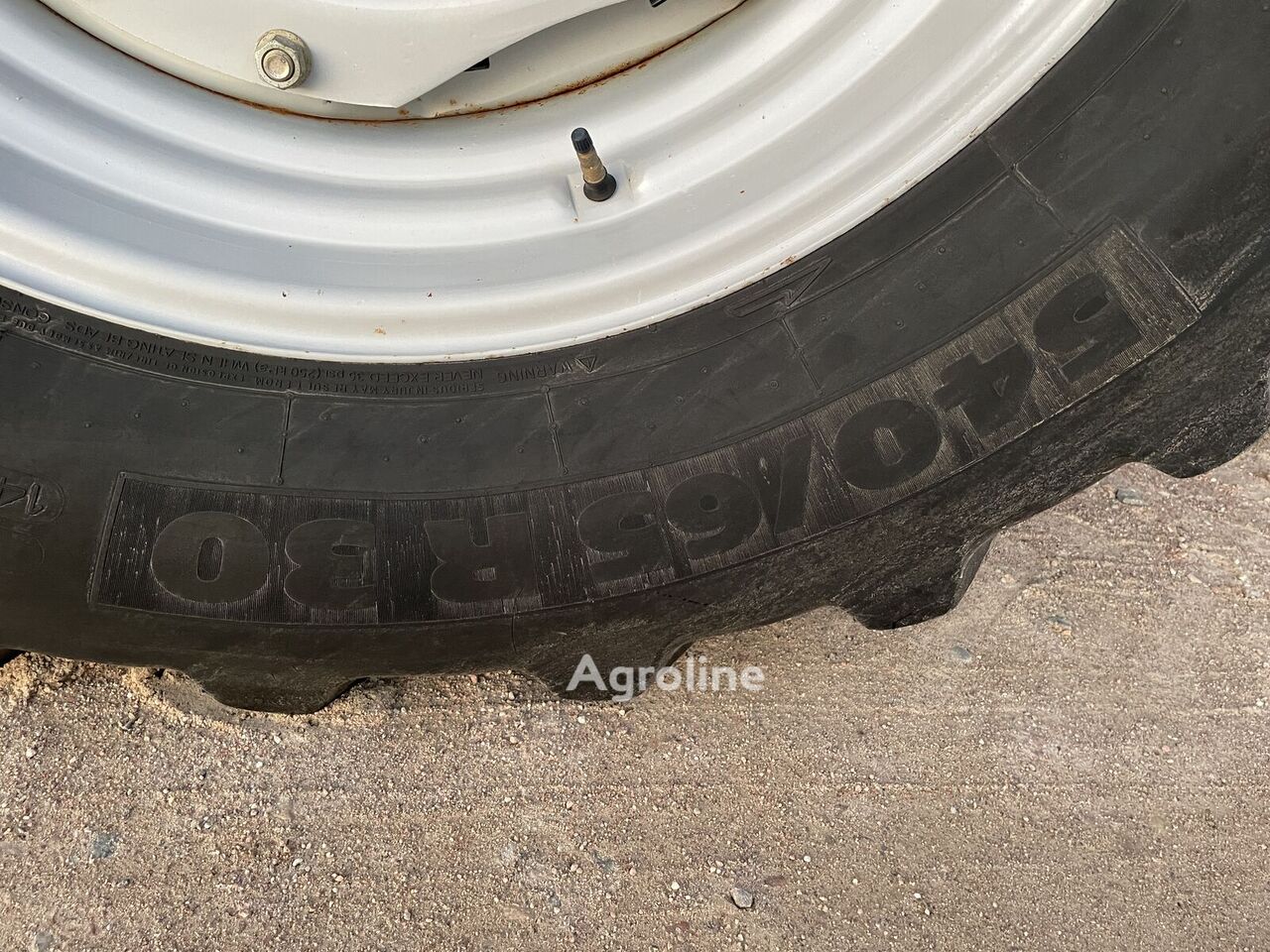 Massey Ferguson 6499 Tractor - Wheel for sale — view 5