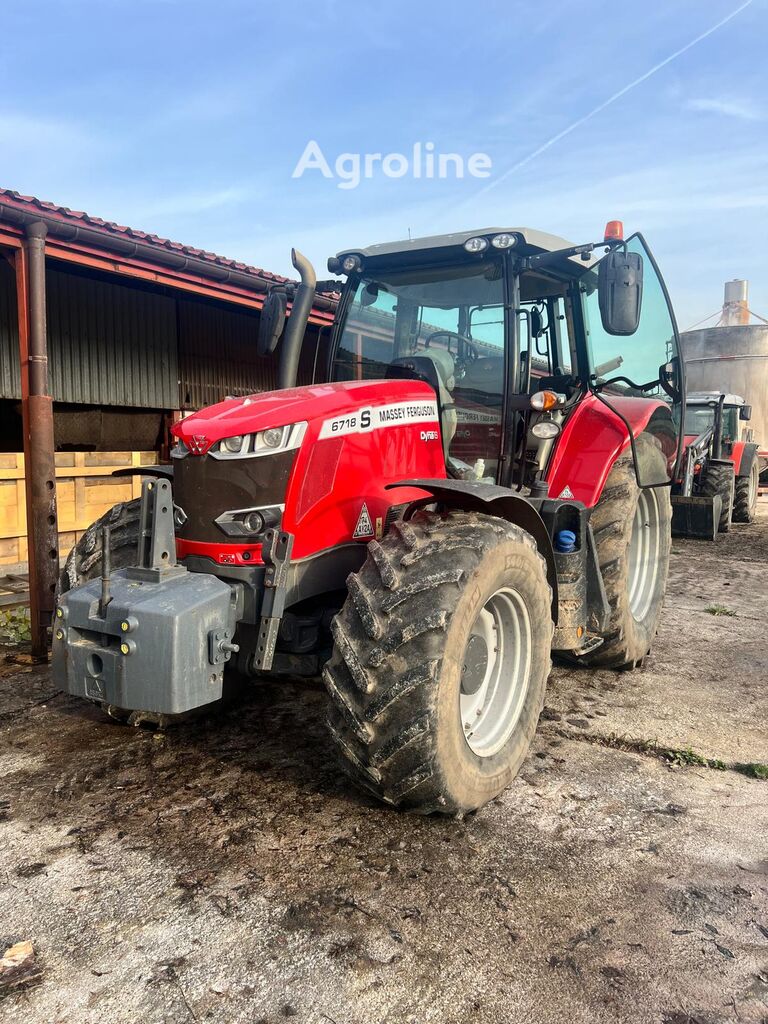 2019 Massey Ferguson 6718 S Tractor - Wheel for sale — view 2