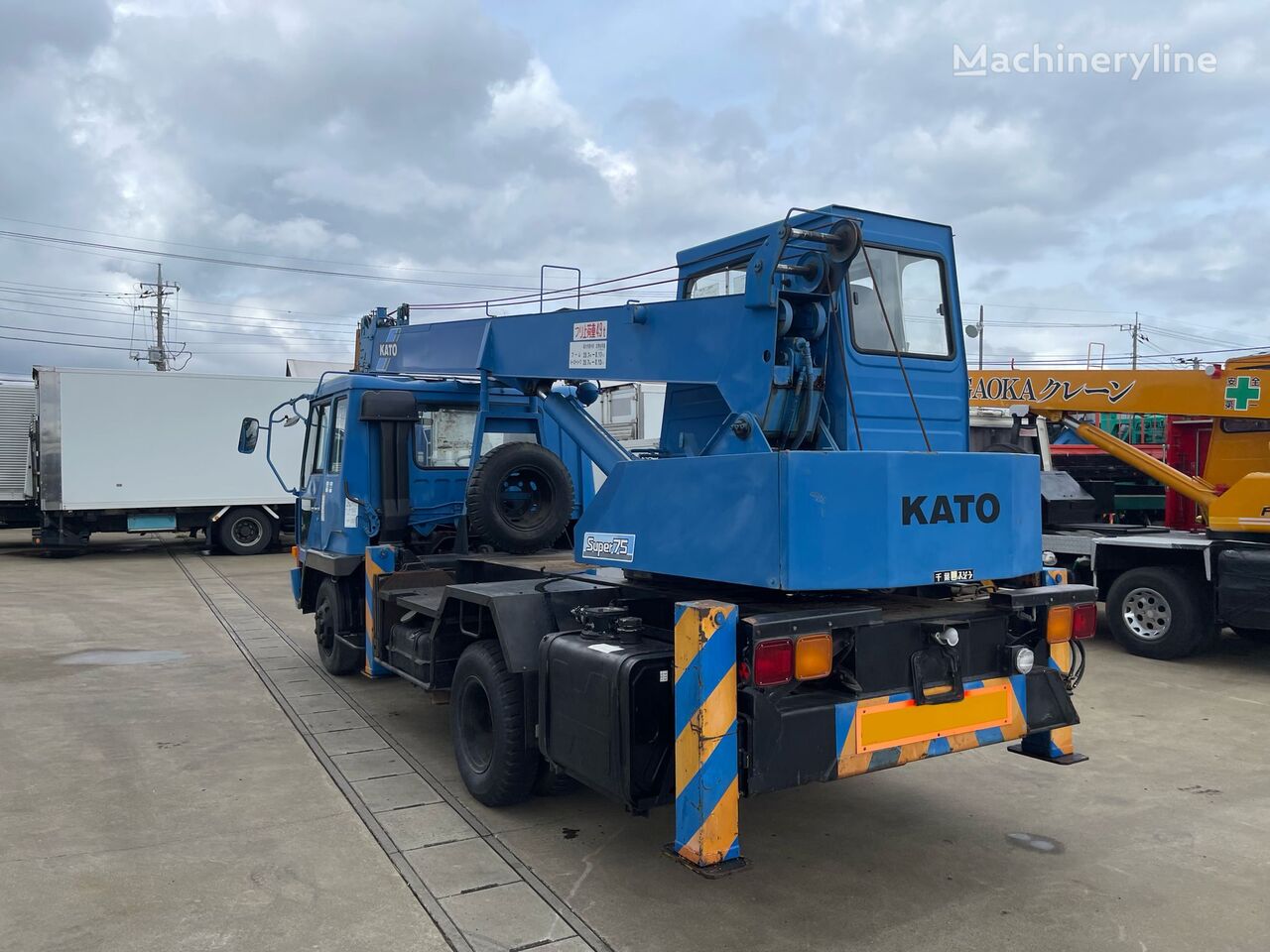 1989 Mitsubishi All Terrain Crane for sale