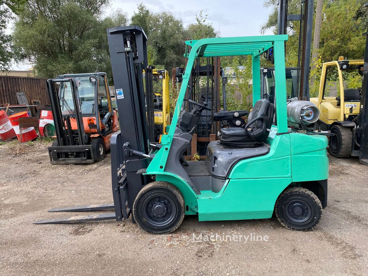 2015 Mitsubishi FG25NT Gas Forklift for sale — view 2