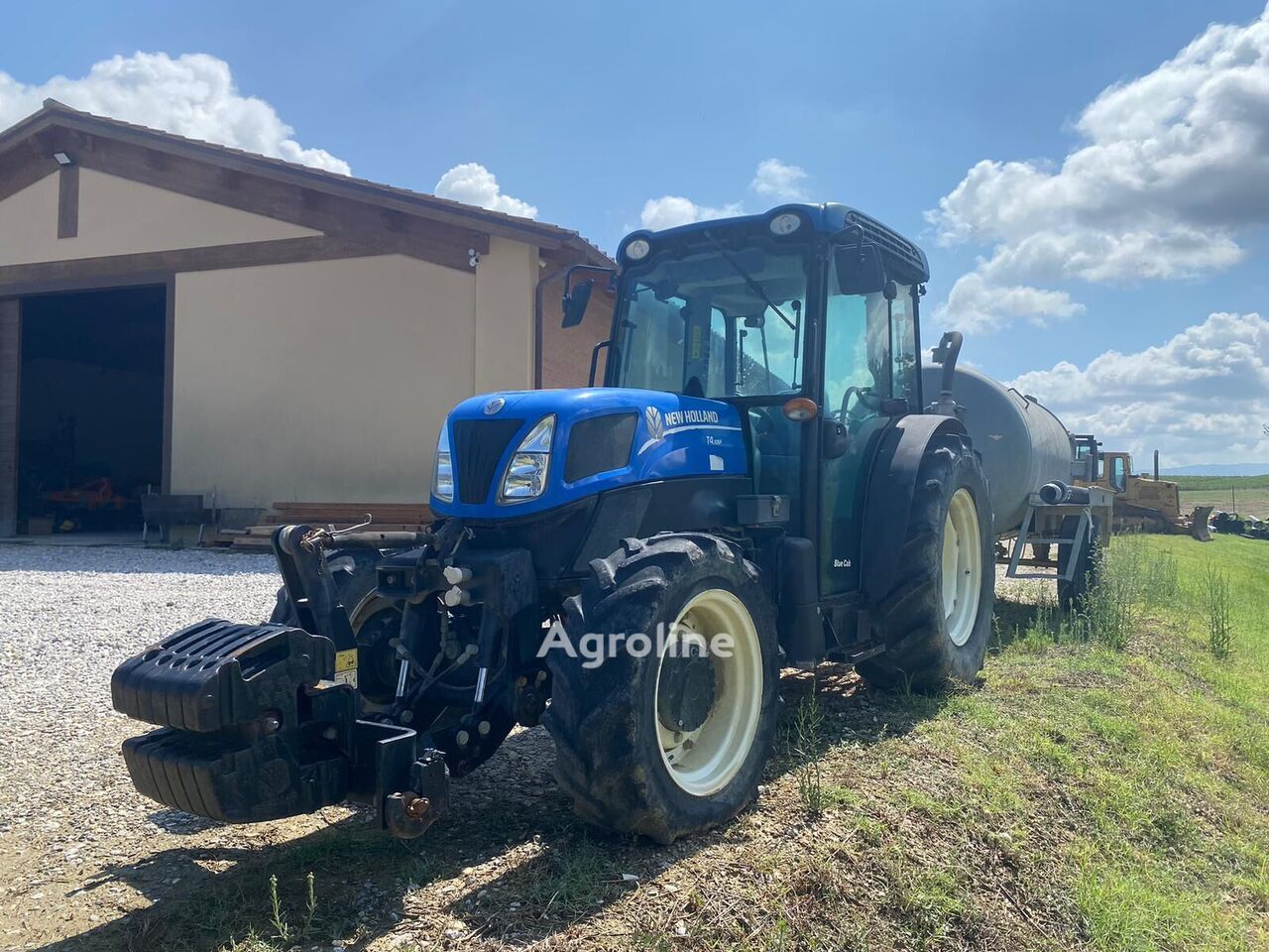 2017 New Holland T4 105F Tractor - Wheel for sale — view 4