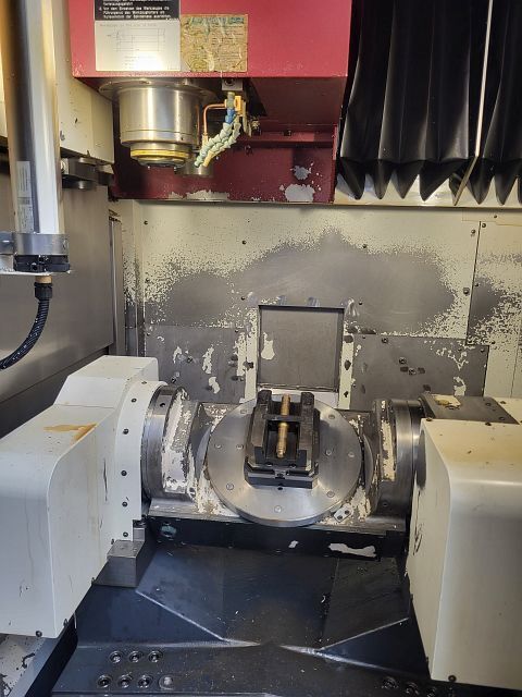 2007 OKK VP 400 Machining Center for sale — view 3