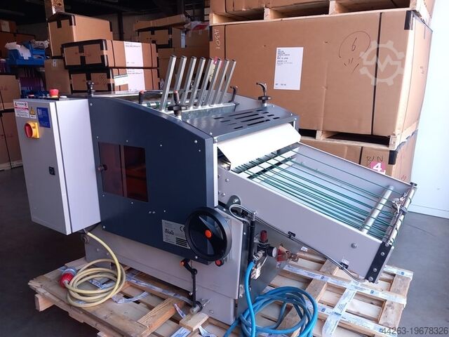 2019 Petratto Folding Machine for sale