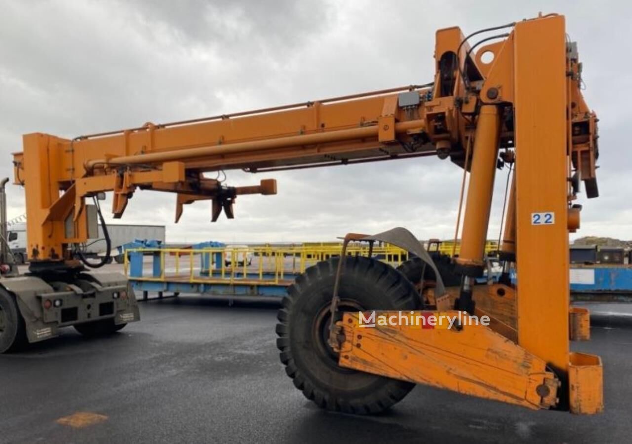 2002 Sisu FC 50 AL Container Handler - Mast for sale — view 4