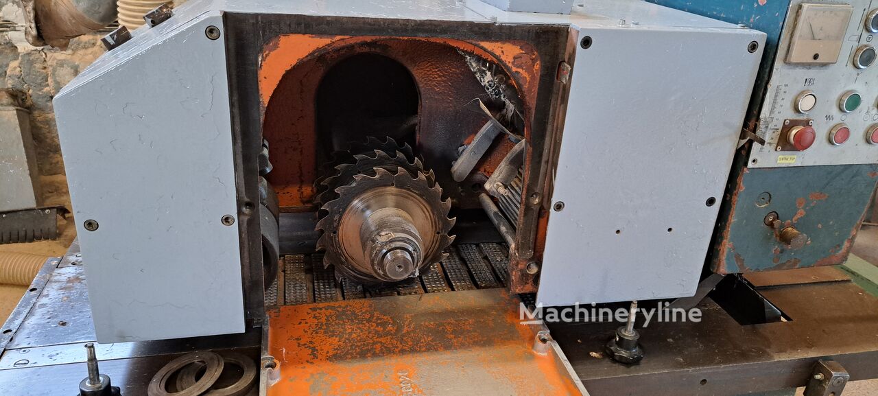 TOS Svitavy Pksn 20 Wood Saw for sale — view 4