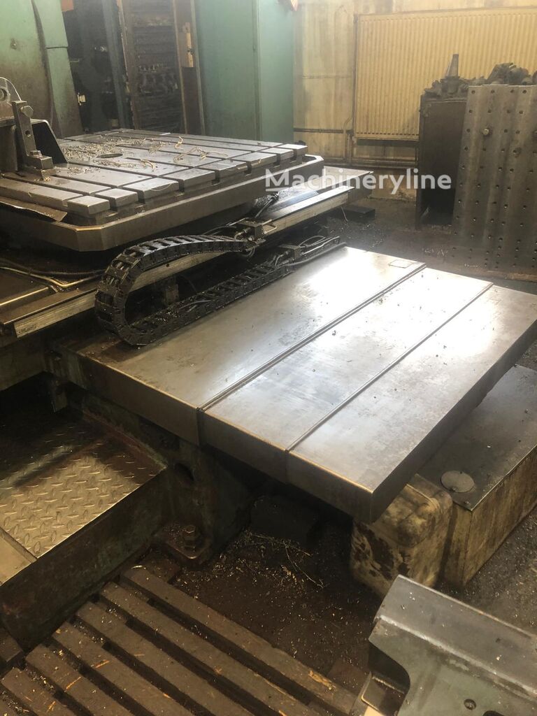 1988 TOS Varnsdorf Boring Mill for sale — view 4