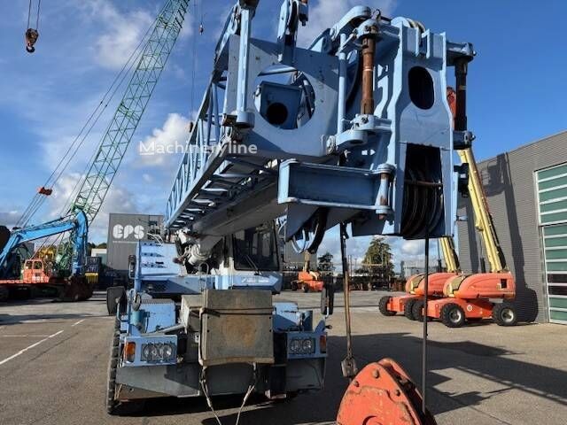 2001 Tadano TR 300 EX All Terrain Crane for sale — view 5