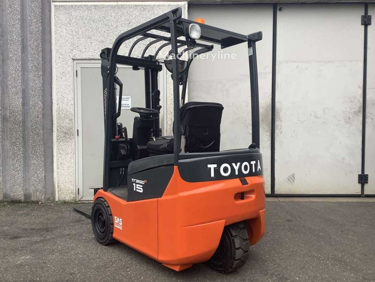 2013 Toyota 7FBEST15 3 Three-Wheel Forklift for sale — view 2