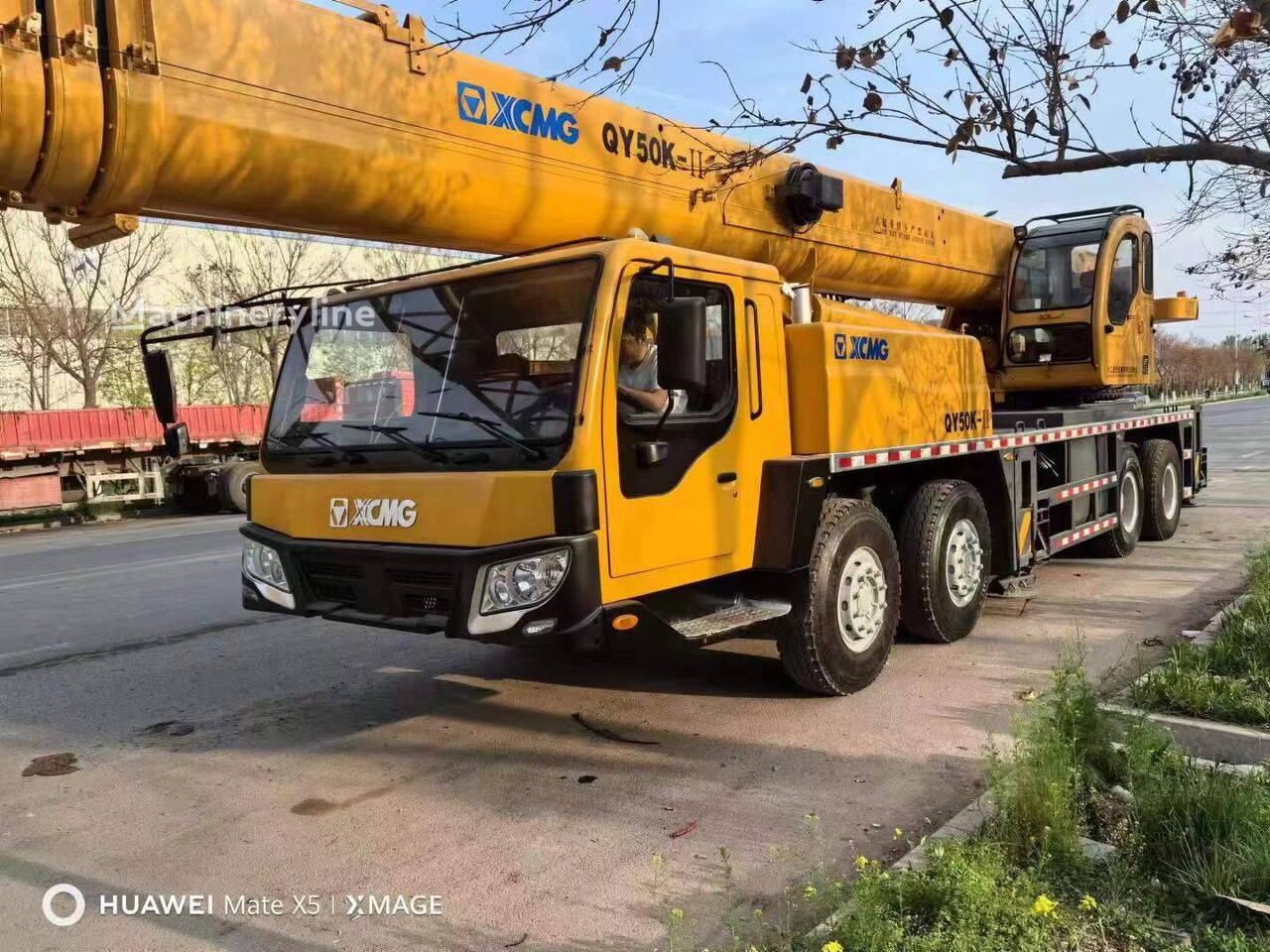 2015 XCMG QY50 All Terrain Crane for sale — view 3