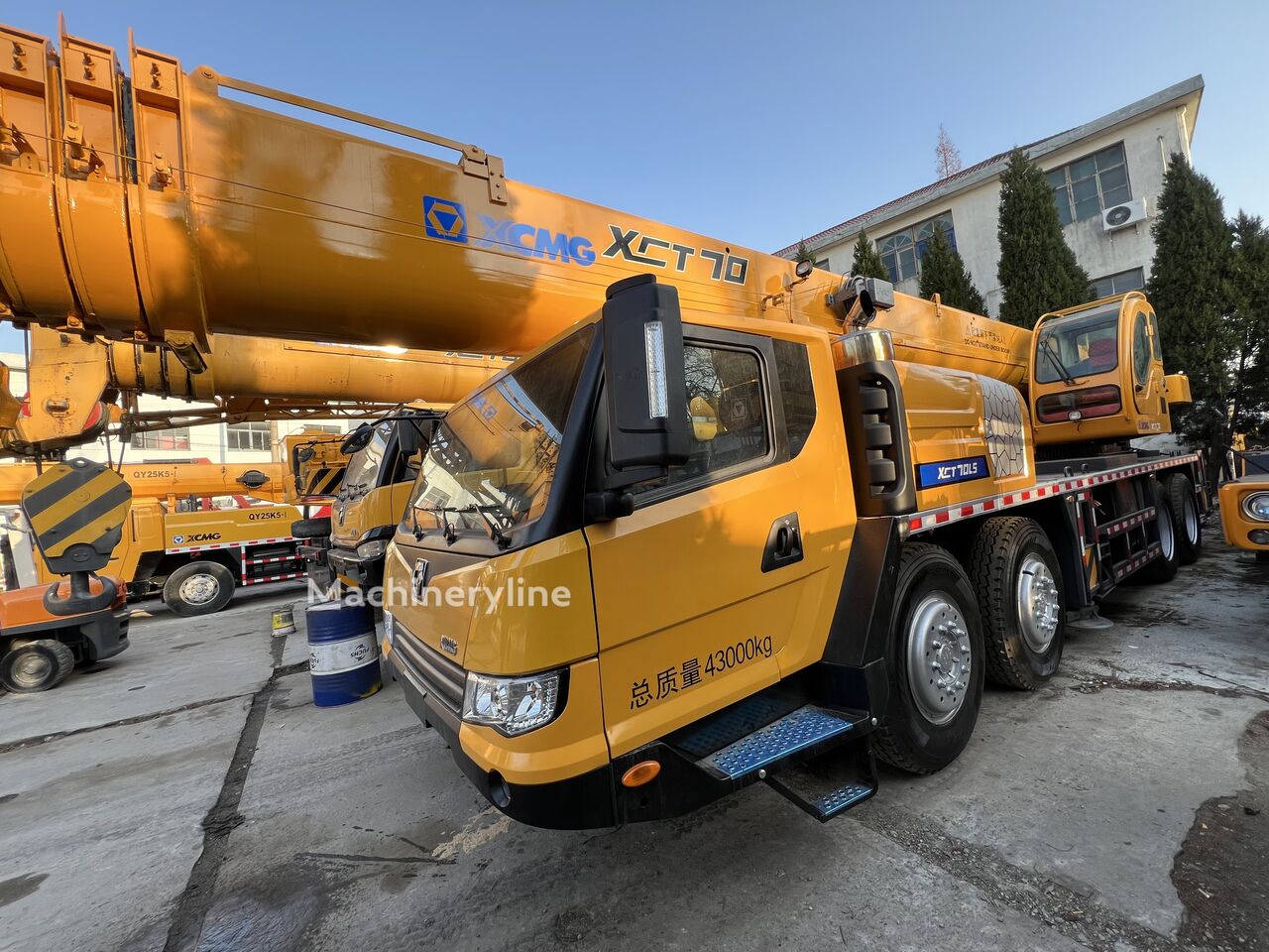 2021 XCMG XCT70 All Terrain Crane for sale — view 2
