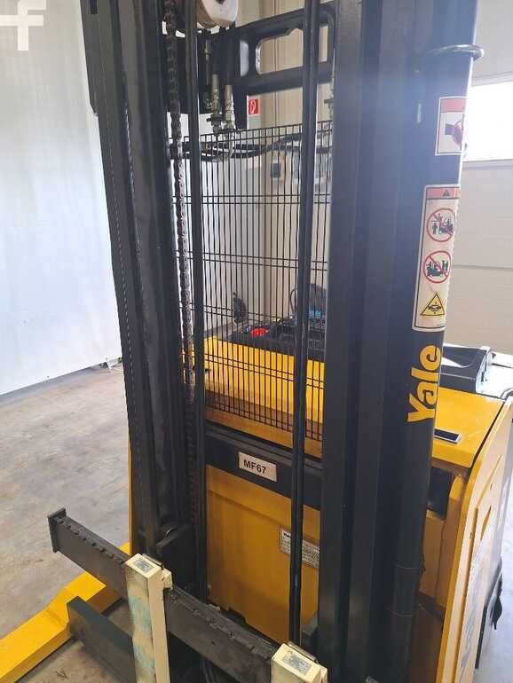 2013 Yale MS 15X IL Pallet Truck for sale — view 3