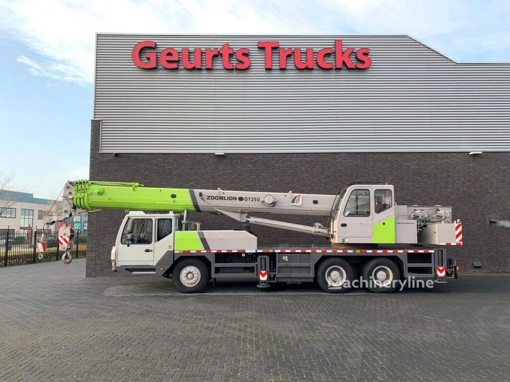 Zoomlion QY25V51.5 25 T All Terrain Crane for sale