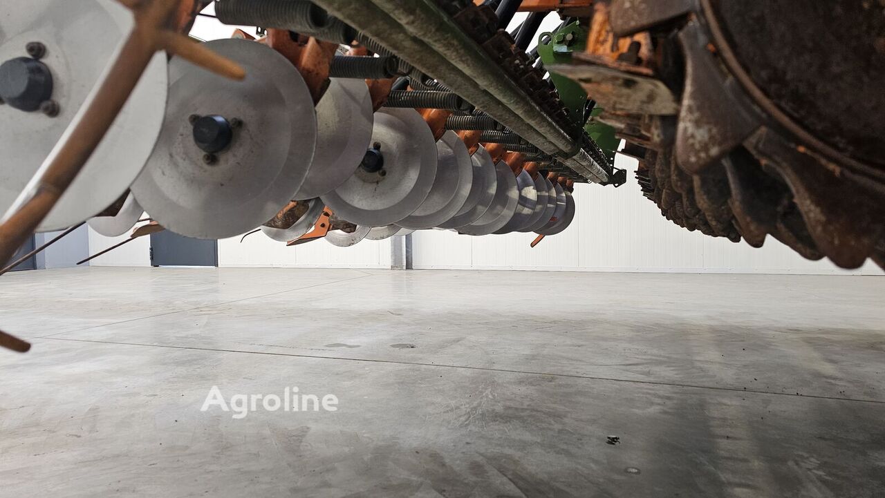 2010 Amazone AD 302 KG 302 Planting - Seed Drill for sale — view 3