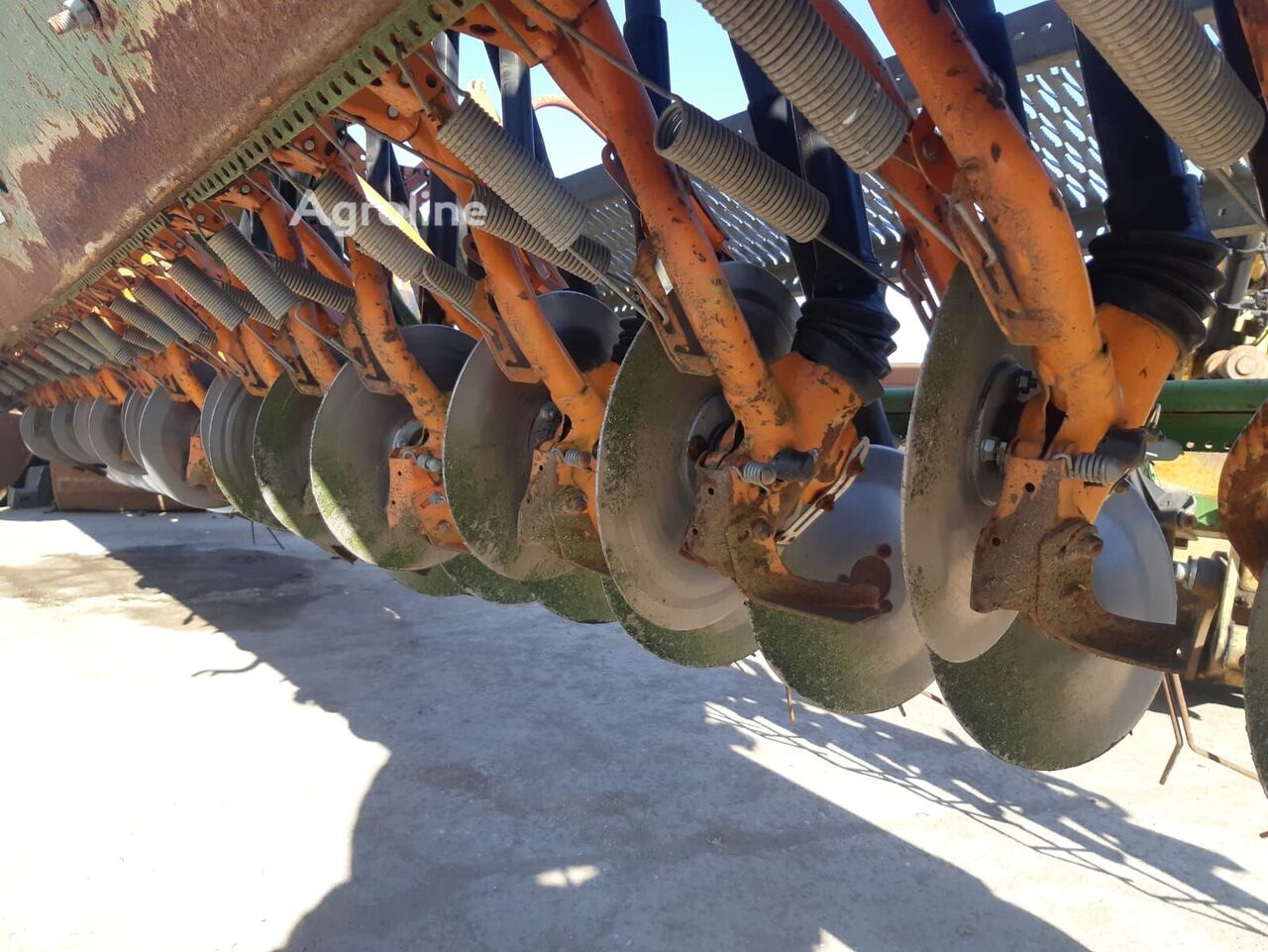 1993 Amazone D8-60 Planting - Seed Drill for sale — view 4