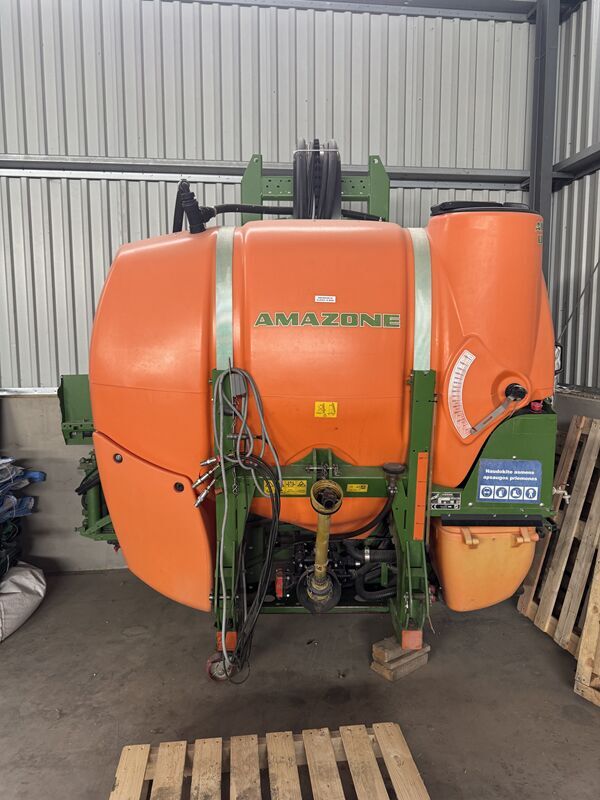2013 Amazone UF1201 Sprayer - 3 Point for sale