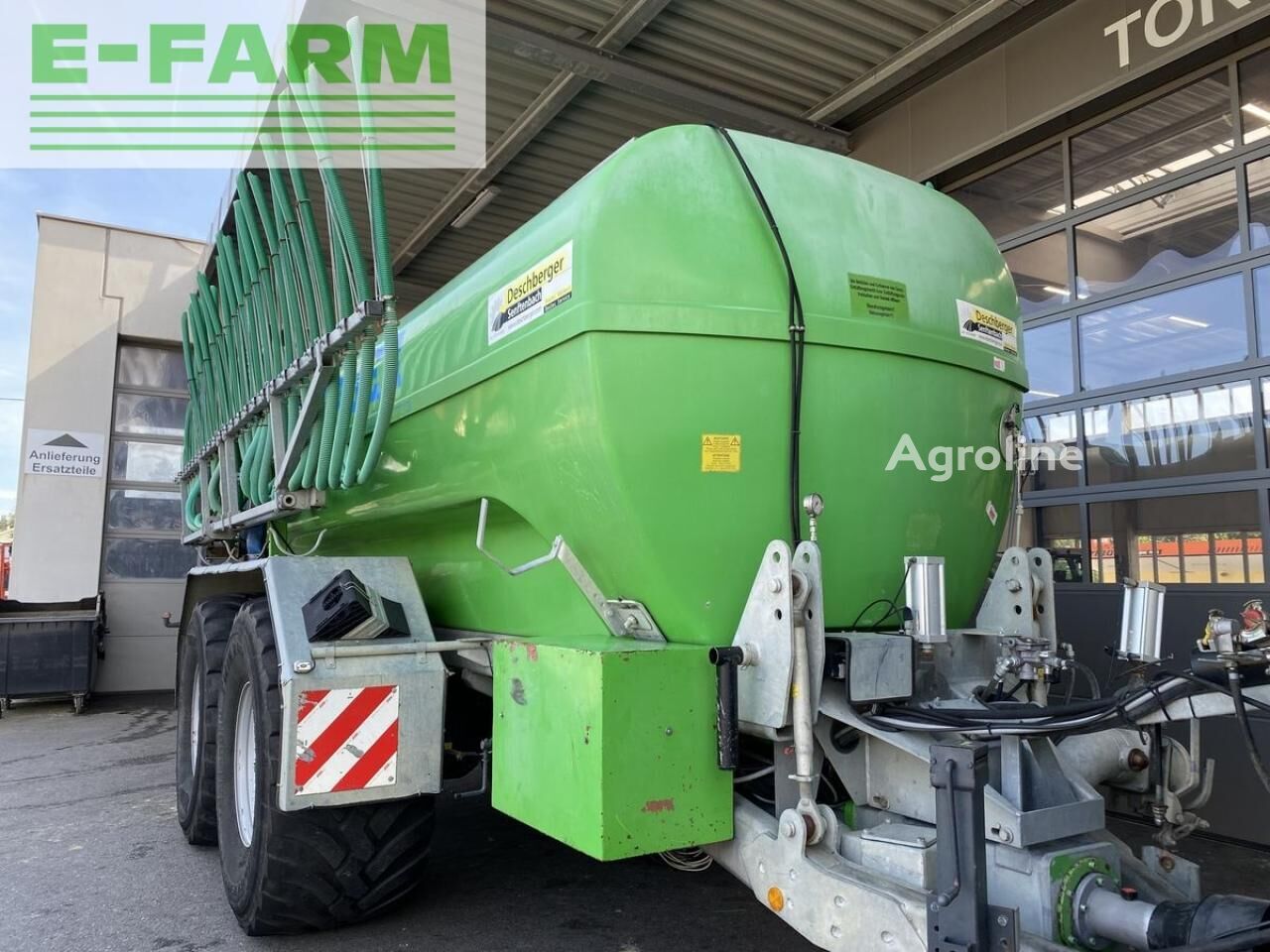 2010 Bauer Poly 185 TL Manure - Spreader for sale — view 5