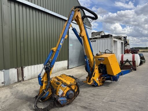 2016 Bomford Turner B81-81T Garden - Roadside Mower for sale — view 3