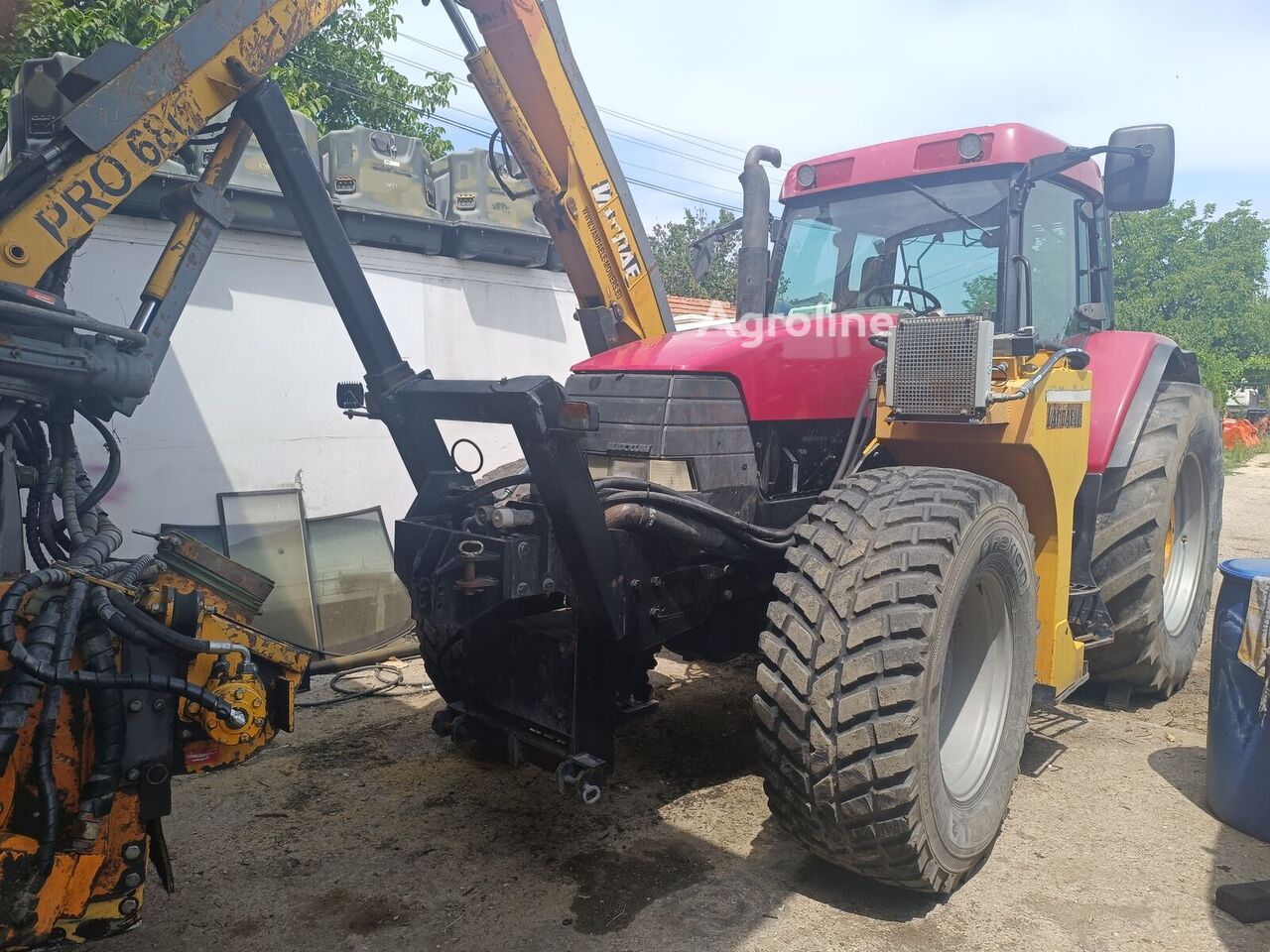 1999 Case IH Maxxum 135 Tractor - Wheel for sale — view 2