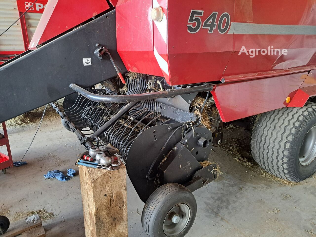 1998 Case IH Quaderballenpr Hay - Square Baler for sale — view 3
