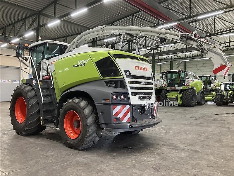 2023 Claas Jaguar 990 T4 Harvester - Forage for sale — view 3