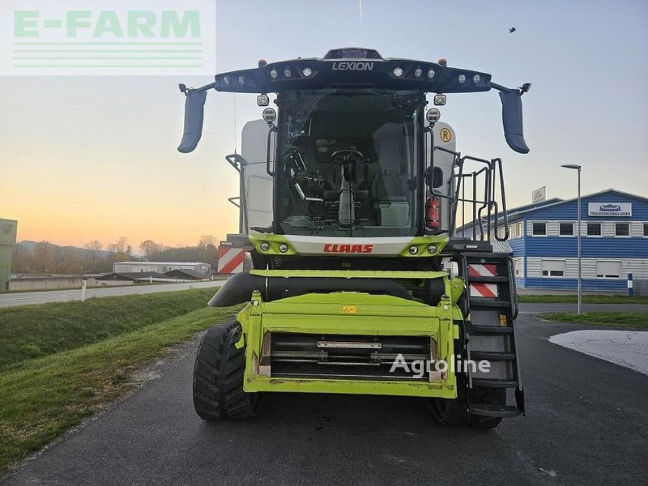 2025 Claas Lexion 8700 TE Harvester - Grain for sale — view 2