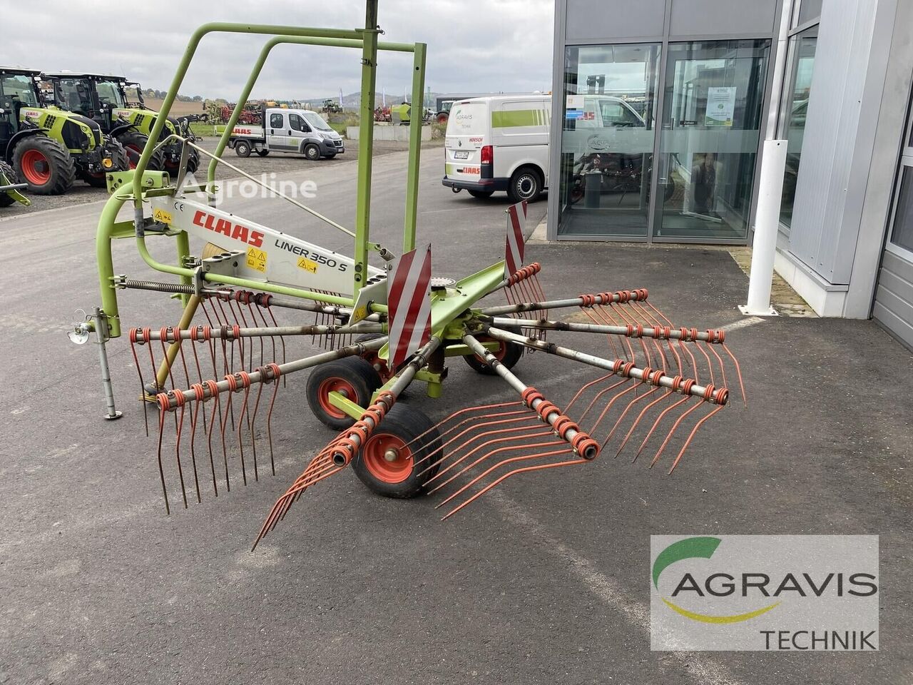 2005 Claas Liner 350 S Hay - Rake for sale — view 3