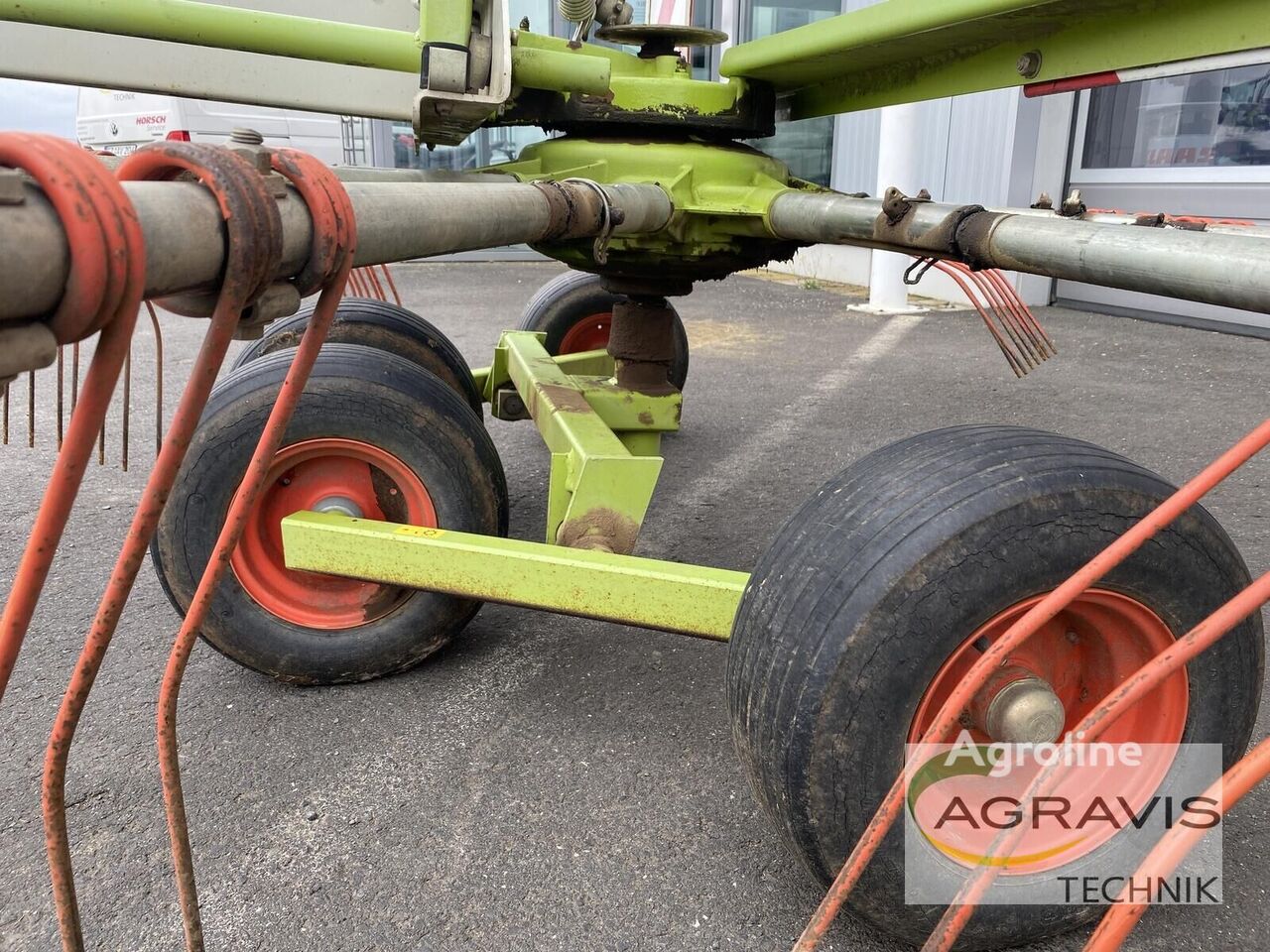 2005 Claas Liner 350 S Hay - Rake for sale — view 5