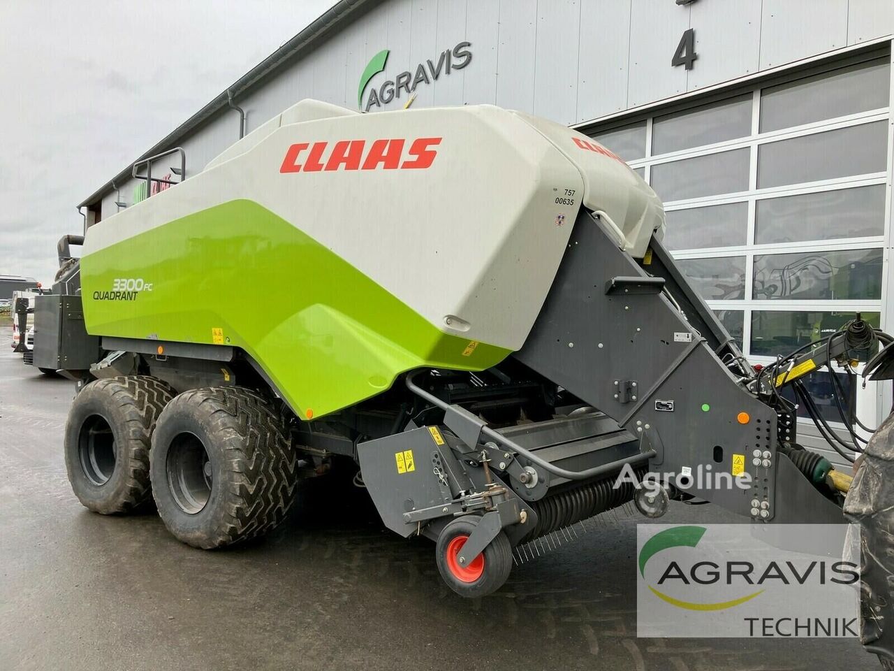 2015 Claas Quadrant 3300 Hay - Square Baler for sale — view 3