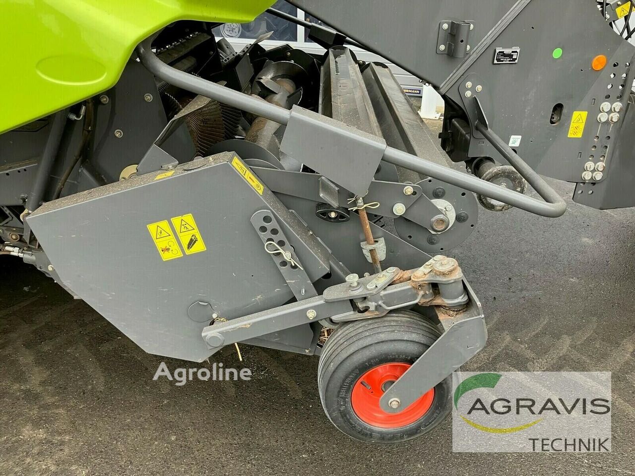 2015 Claas Quadrant 3300 Hay - Square Baler for sale — view 4